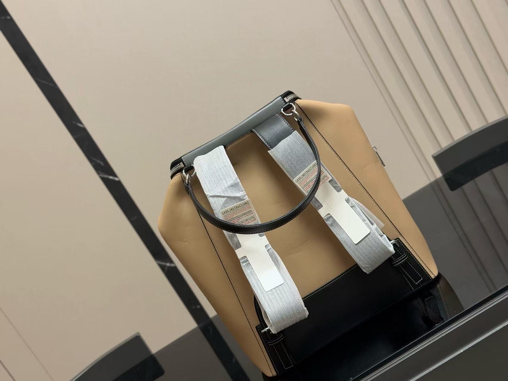 L0WEW カラーブロック メンズ バックパック【50％割引+送料無料】