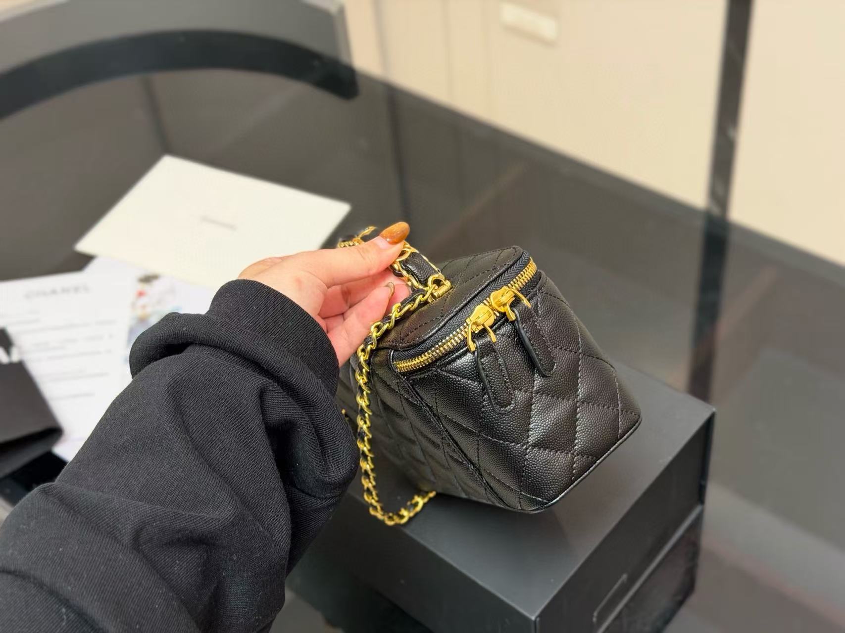 CHANE1 チェーンショルダー/クロスボディバッグ【50％割引+送料無料】