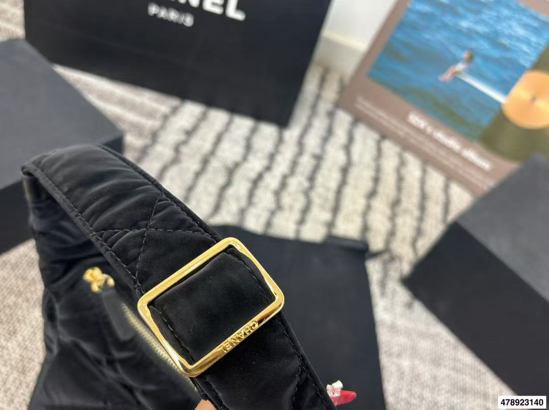 CHANE1 スキーアンダーアームバッグ【50％割引+送料無料】