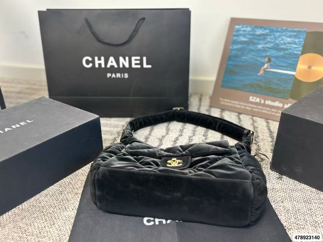 CHANE1 スキーアンダーアームバッグ【50％割引+送料無料】