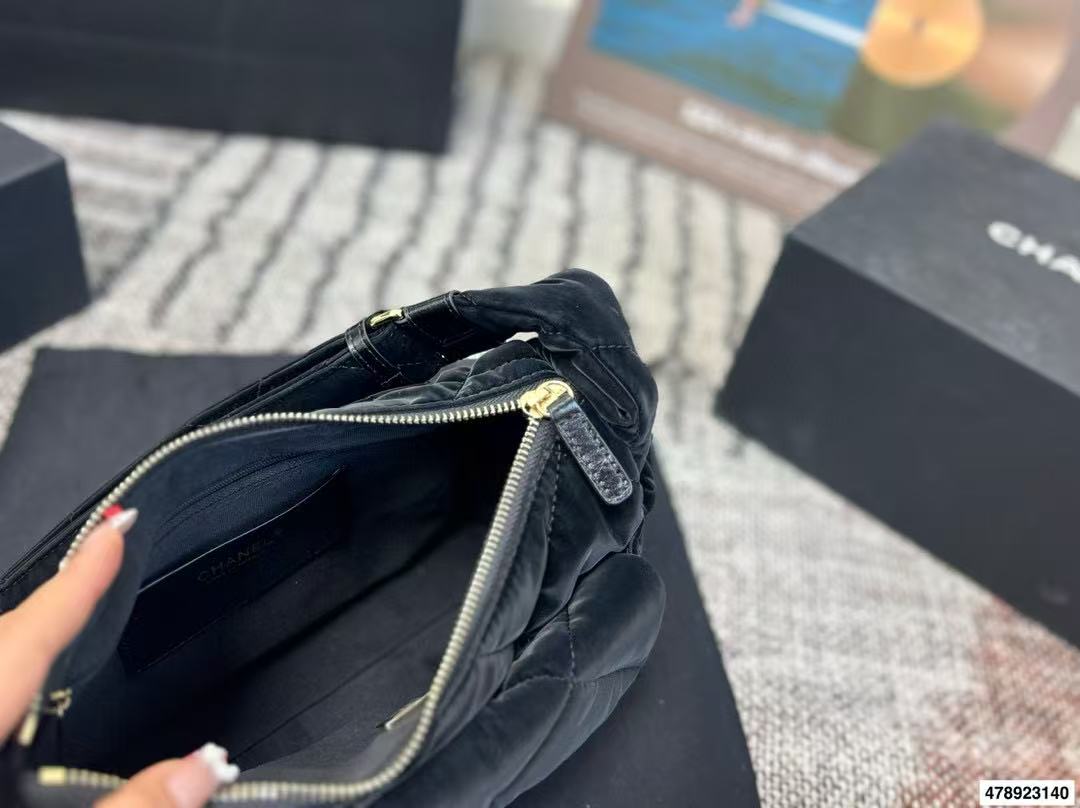 CHANE1 スキーアンダーアームバッグ【50％割引+送料無料】