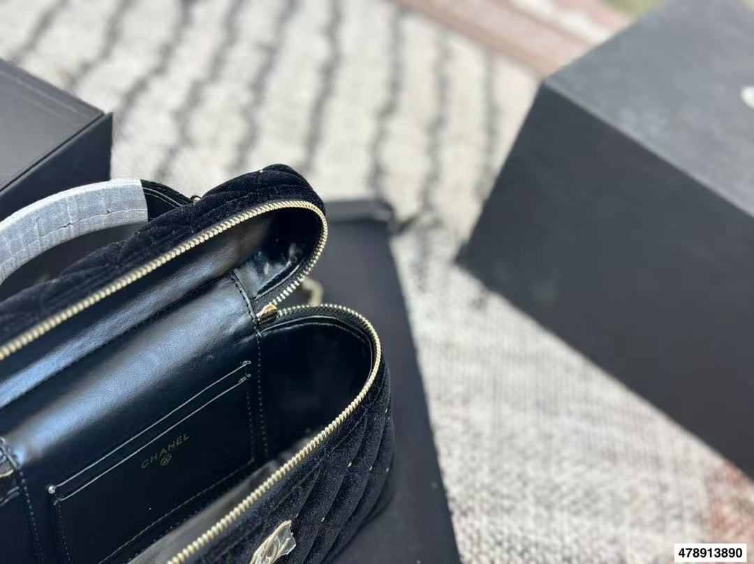 CHANE1 ベルベットチェーンショルダー/クロスボディバッグ【50％割引+送料無料】