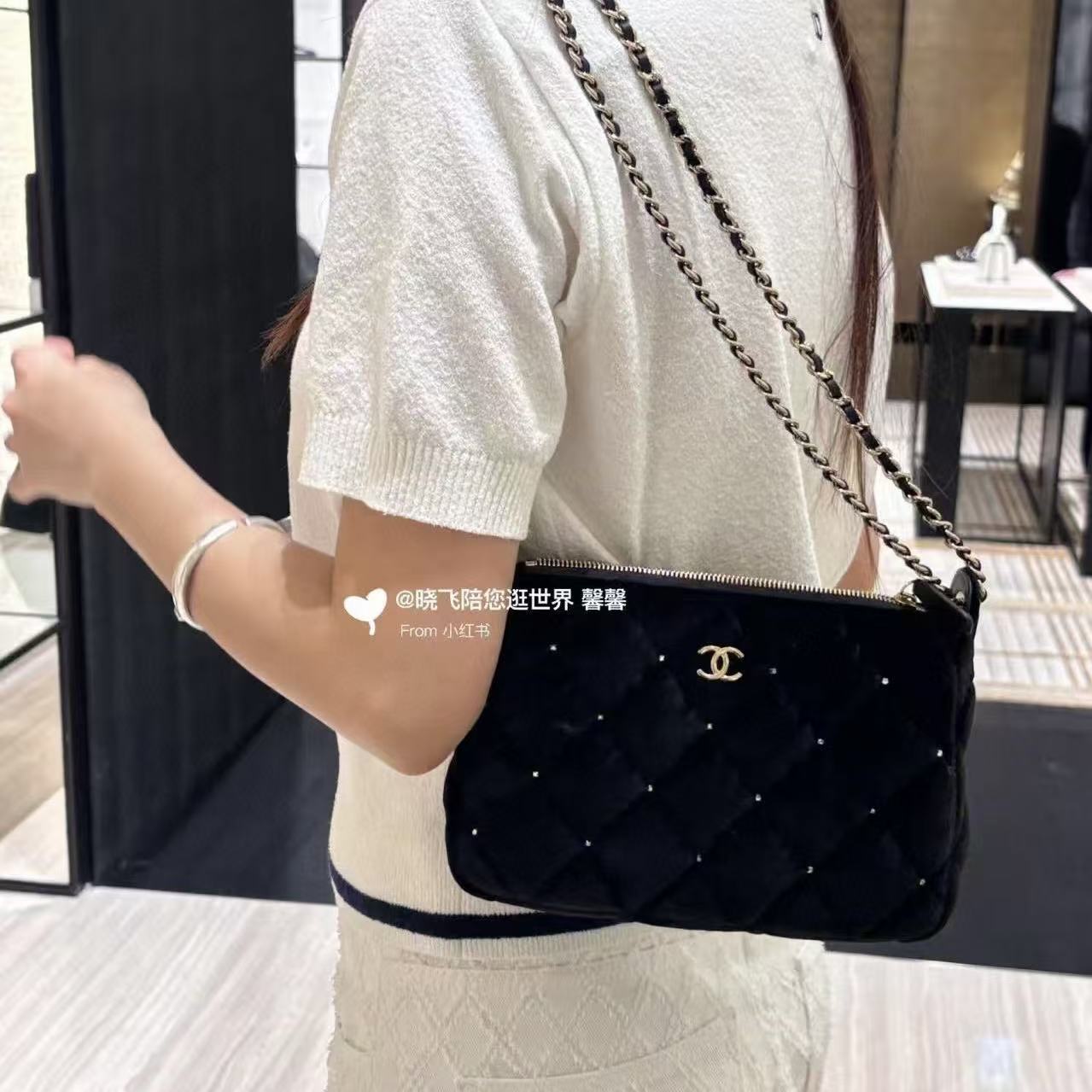 CHANE1 ベルベットパールチェーンバッグ【50％割引+送料無料】