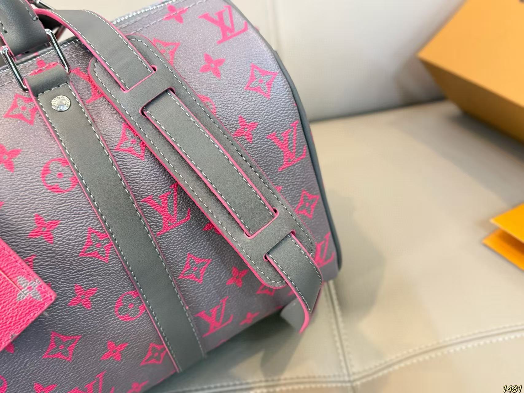 LV keepallピンクの旅行バッグ【50％割引+送料無料】