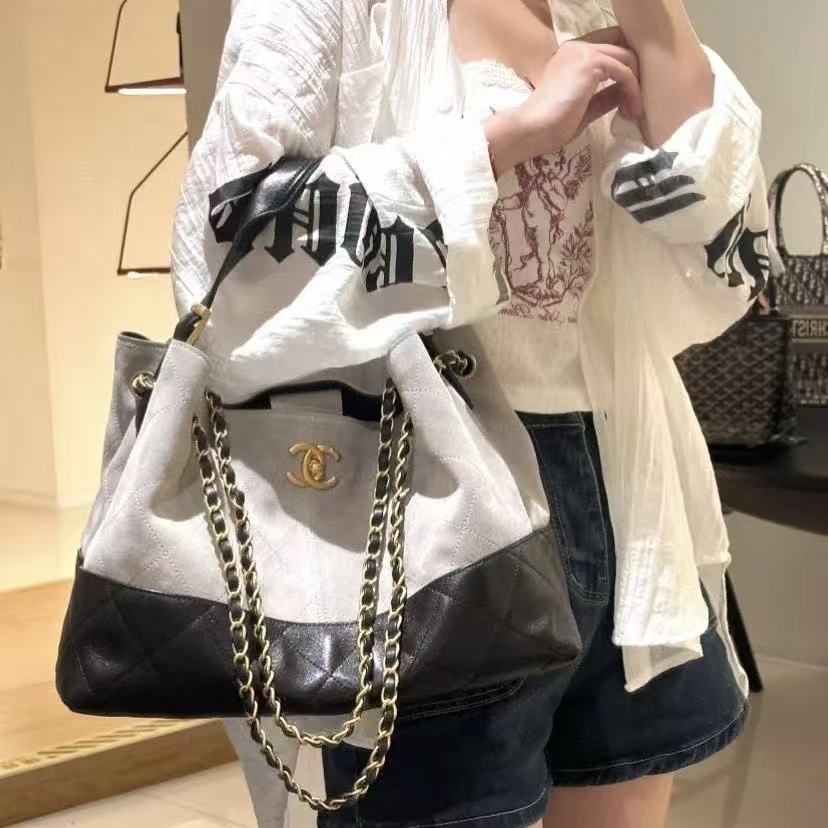 CHANE1 ディアスキンチェーンショッピングバッグ【50％割引+送料無料】