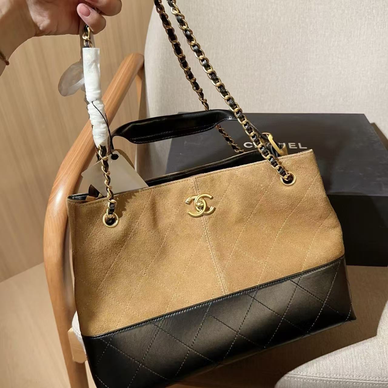 CHANE1 ディアスキンチェーンショッピングバッグ【50％割引+送料無料】