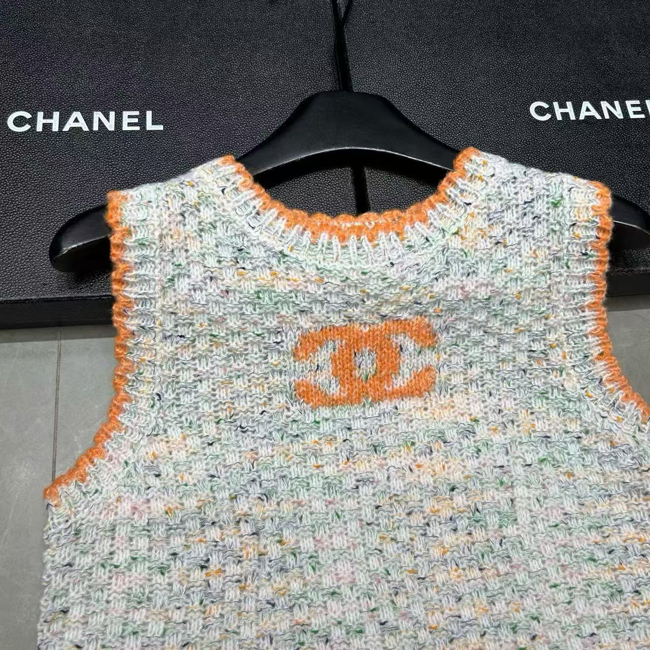 CHANE1 ダブルCウールベスト【50％割引+送料無料】