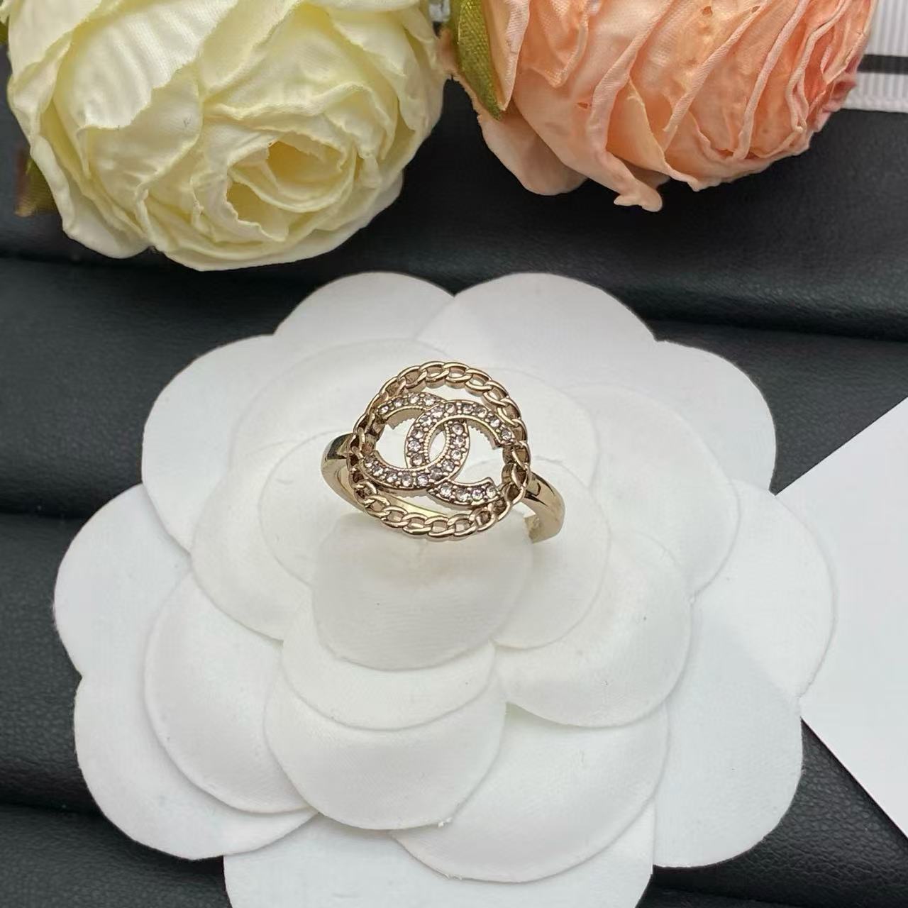 CHANE1 ダブルC ダイヤモンドセット オープンワーク リング【50％割引+送料無料】