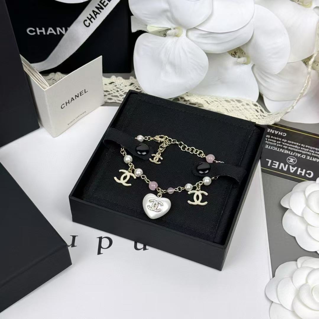 CHANE1 ハート ダブルC パールブレスレット【50％割引+送料無料】