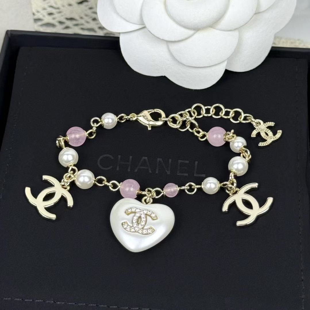 CHANE1 ハート ダブルC パールブレスレット【50％割引+送料無料】