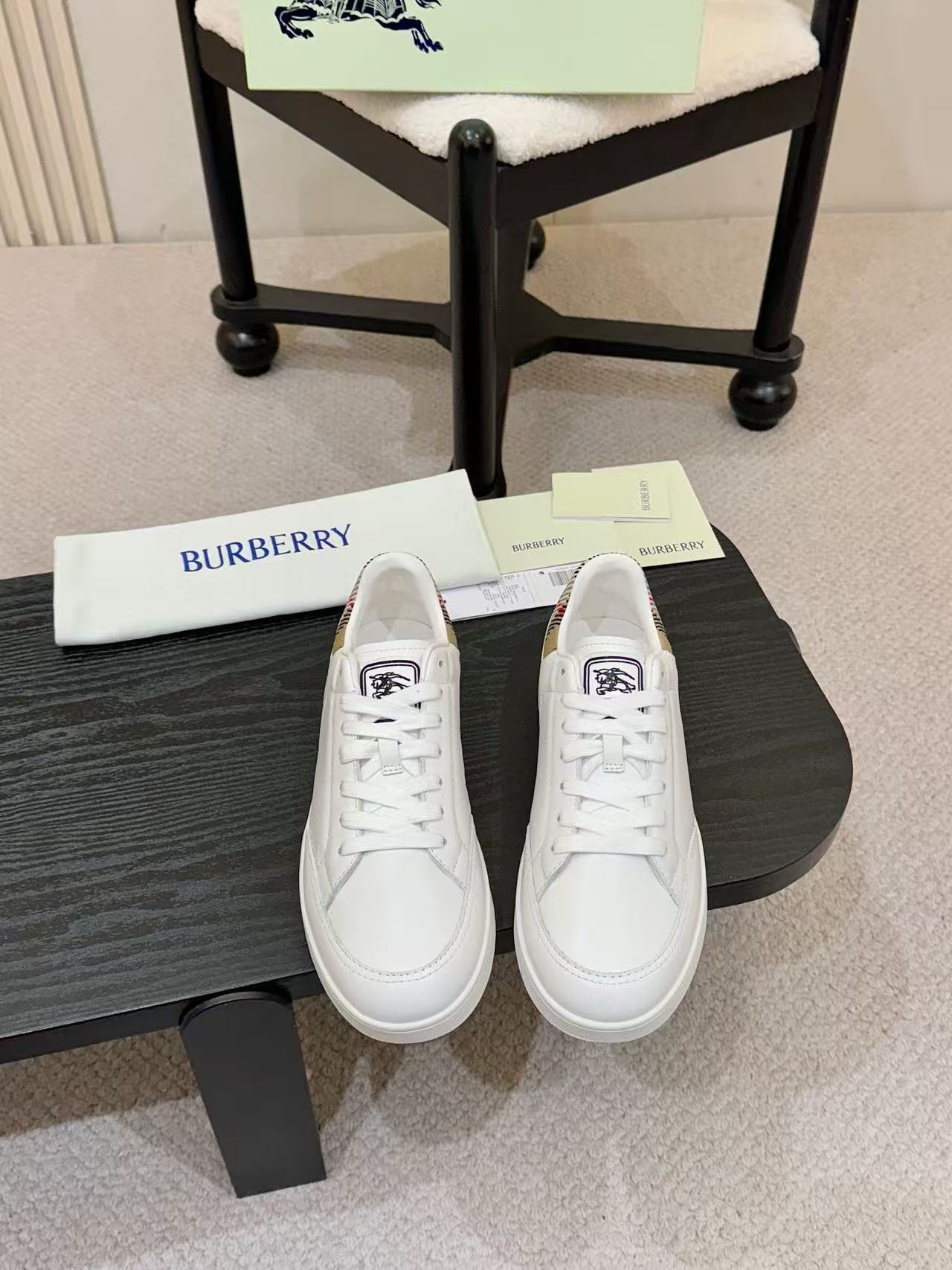 BUR8ERRY 高品質シンプルメンズカジュアルシューズ【50％割引+送料無料】