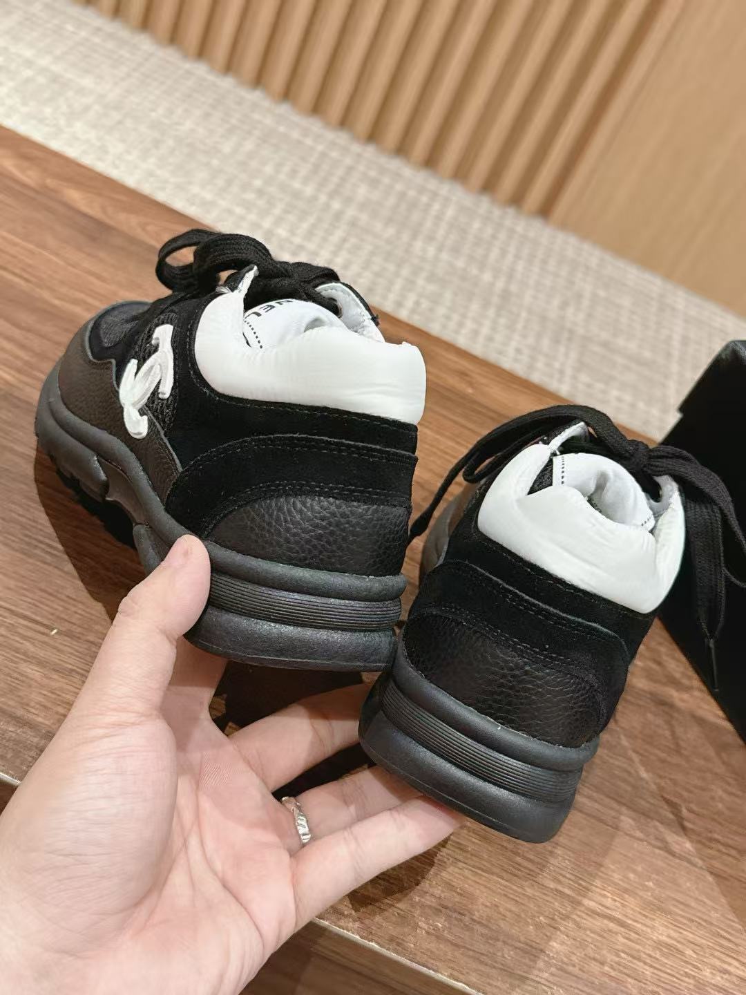 CHANE1 高品質ダブルCカジュアルシューズ【50％割引+送料無料】