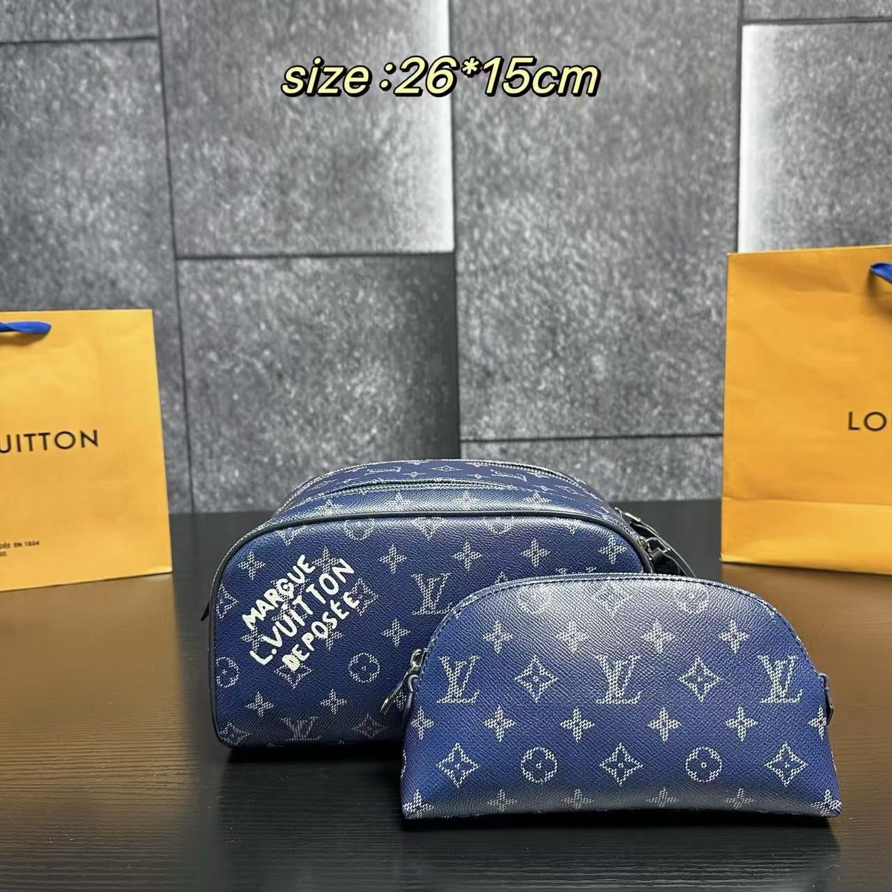 LV メンズ トイレタリーバッグ【50％割引+送料無料】
