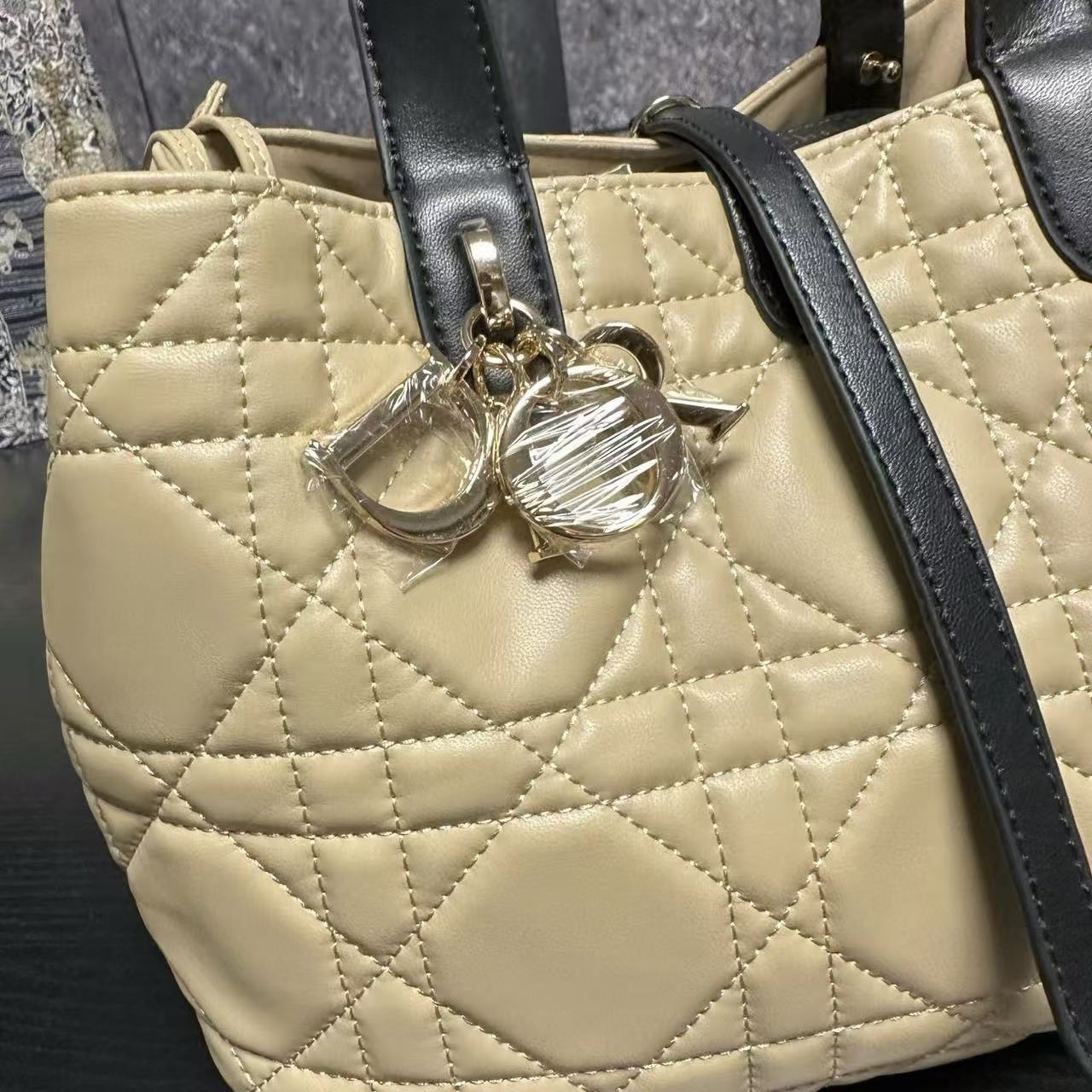 DI0R toujoursハンドバッグ【50％割引+送料無料】