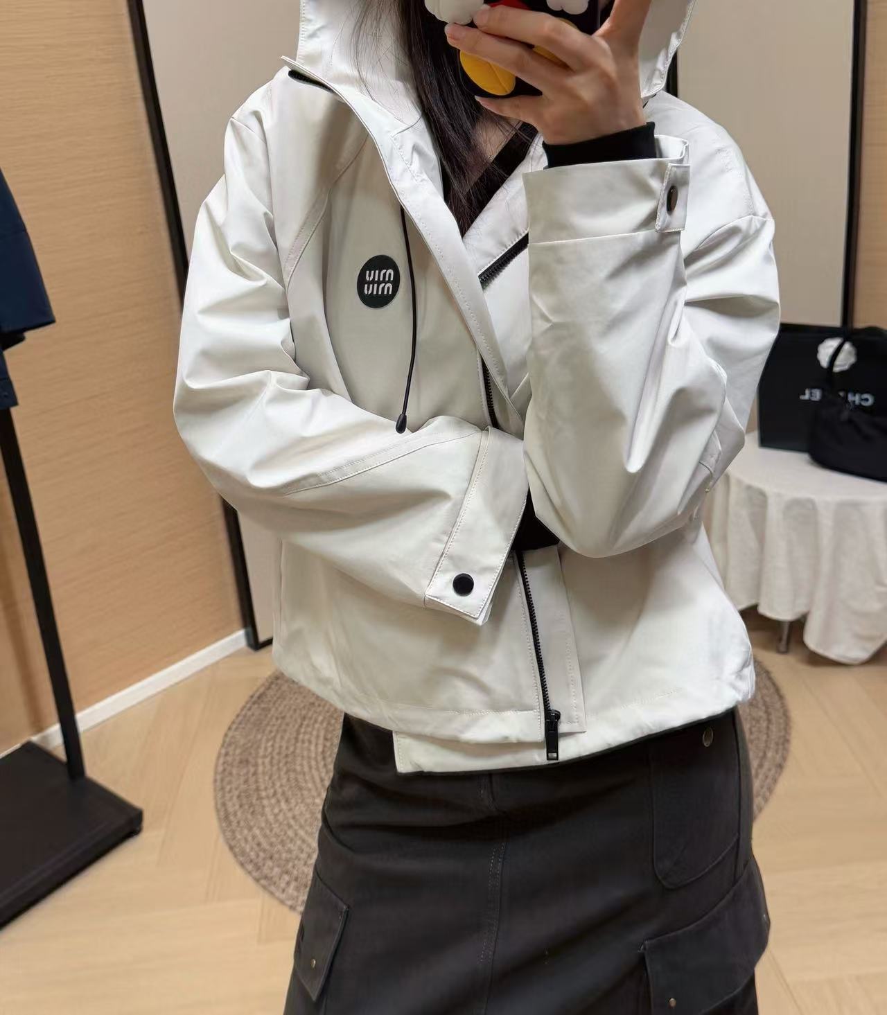 M1UM1U シンプルフードジャケット【50％割引+送料無料】