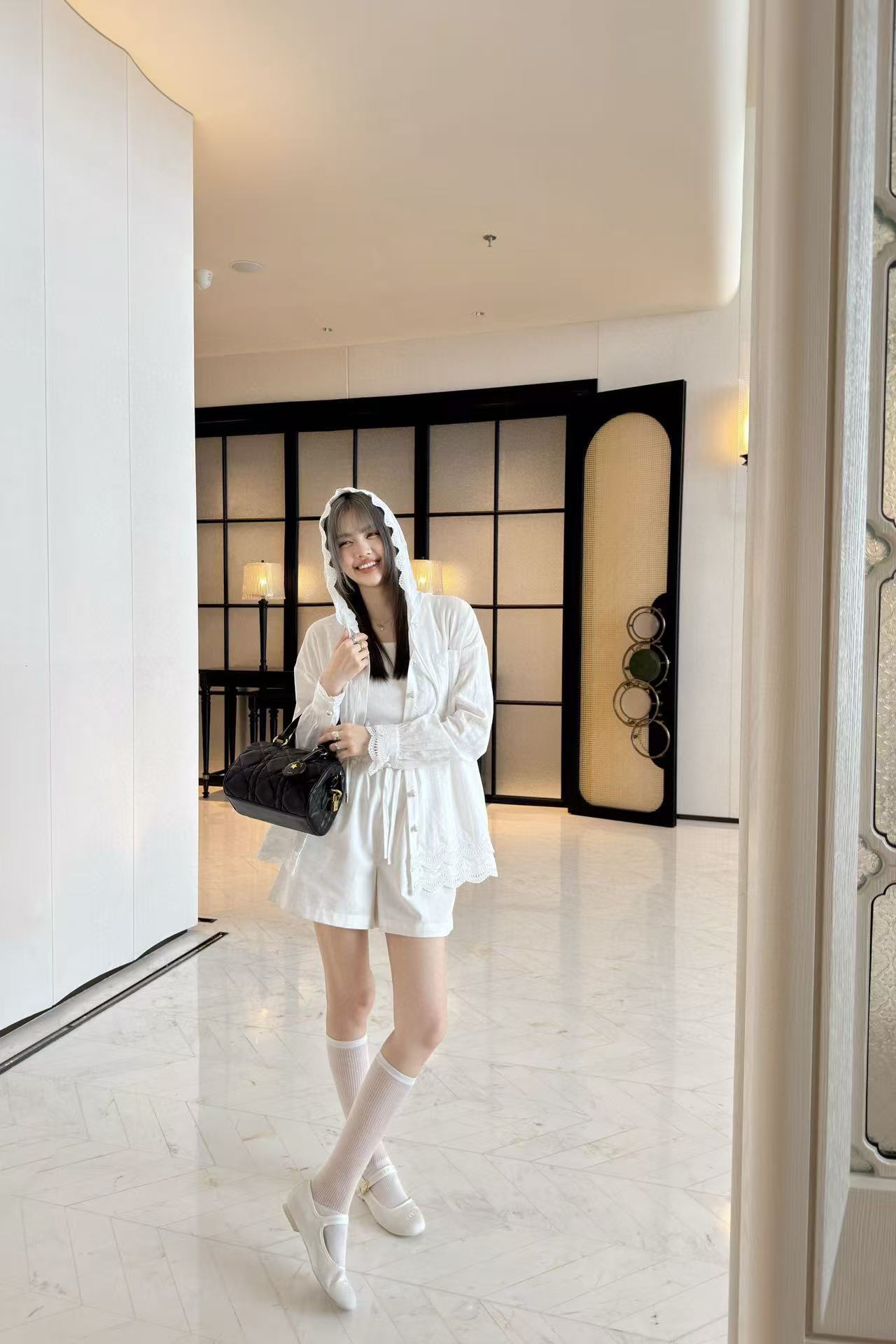 DIOR フード付きレースシャツ【50％割引+送料無料】