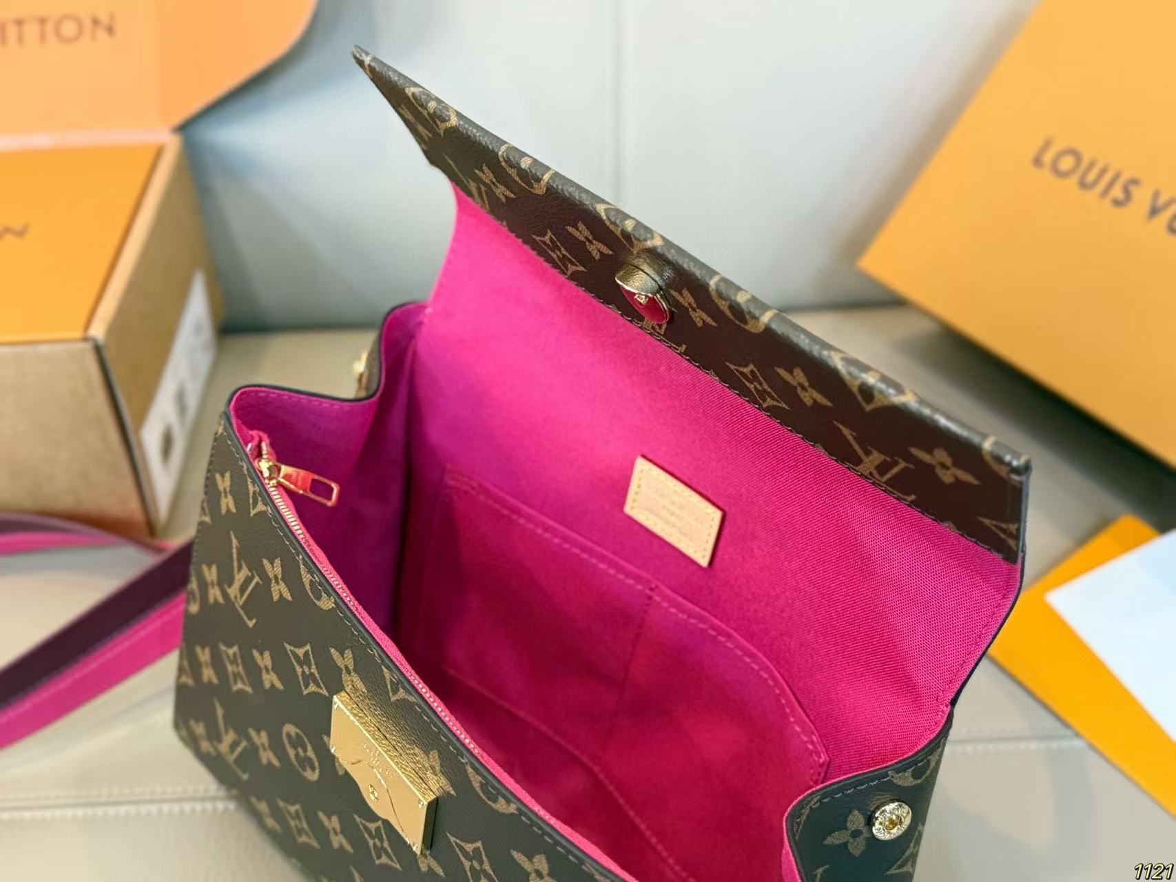 LVプリント ショルダー/クロスボディバッグ【50％割引+送料無料】