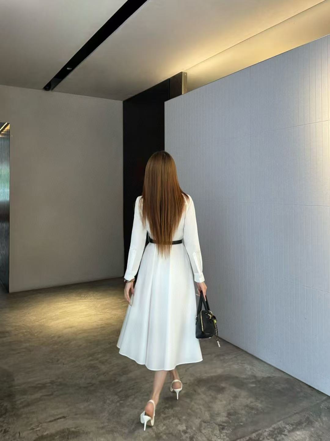 DIOR ラッフル ロングスリーブ ドレス【50％割引+送料無料】