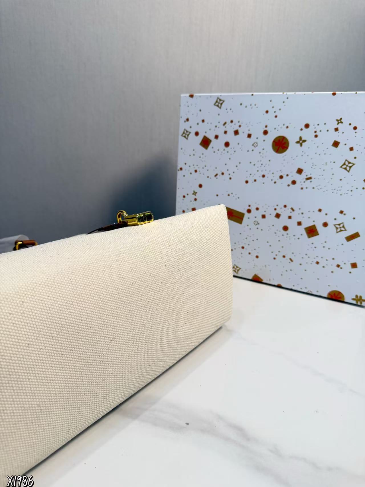 CEL1NE キャンバスレターショッピングバッグ【50％割引+送料無料】