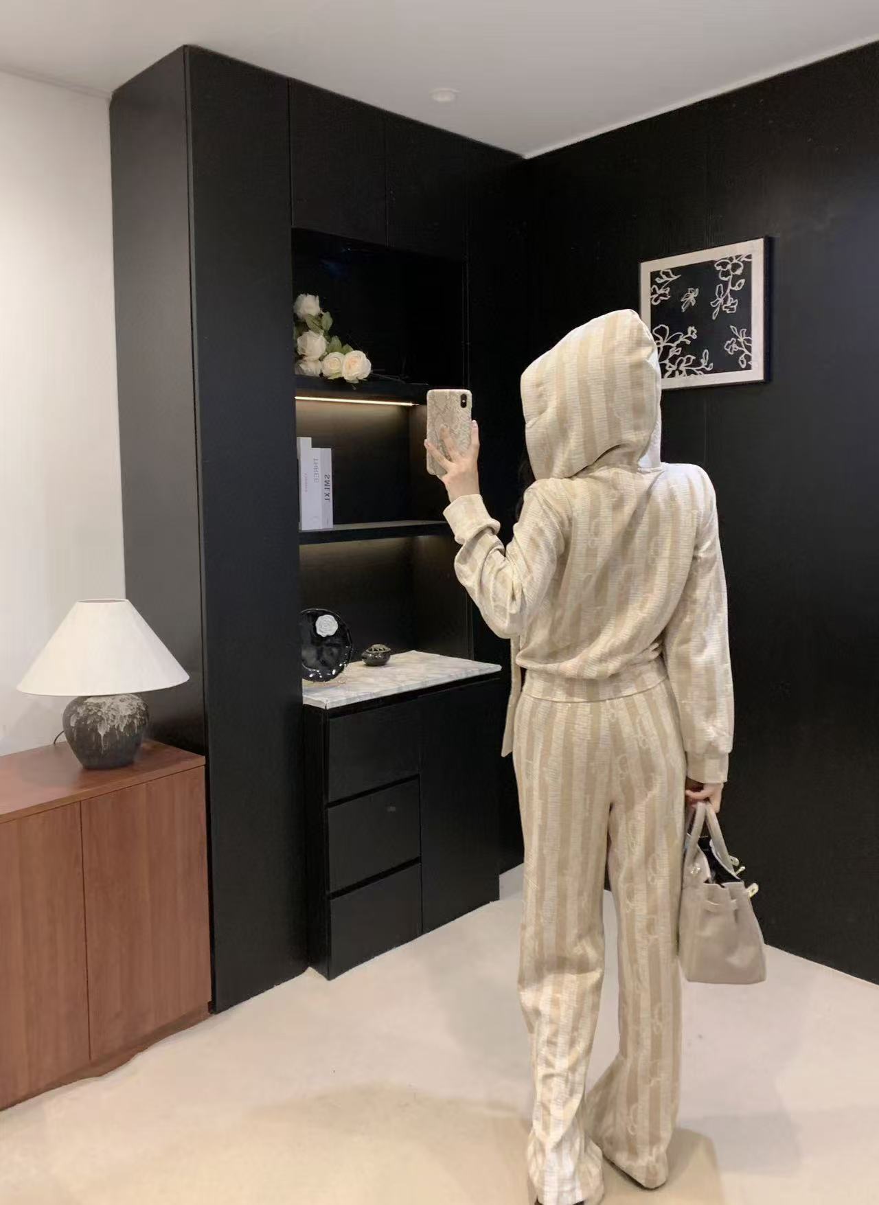 DIOR フード付きストライプ カジュアルスーツ【50％割引+送料無料】