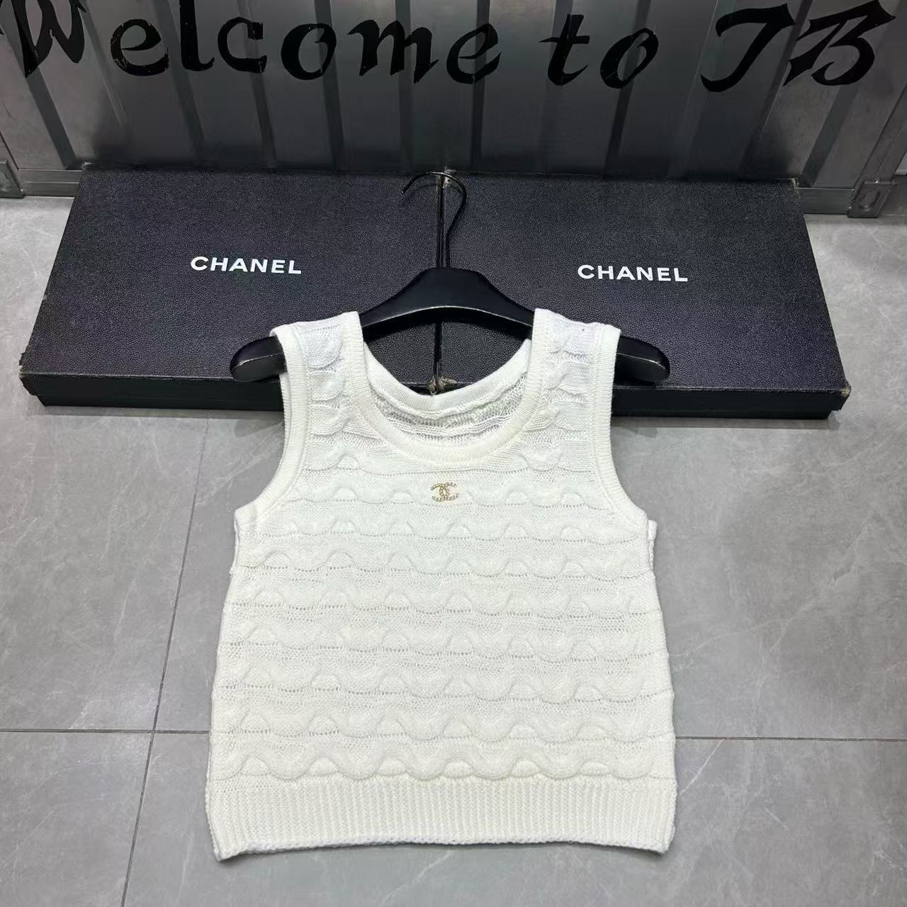 CHANE1 ダブルCウールベスト【50％割引+送料無料】