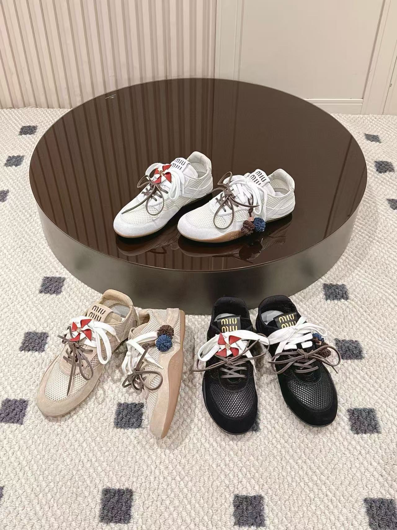 M1UM1U新作高品質中空アウト カジュアルシューズ【50％割引+送料無料】