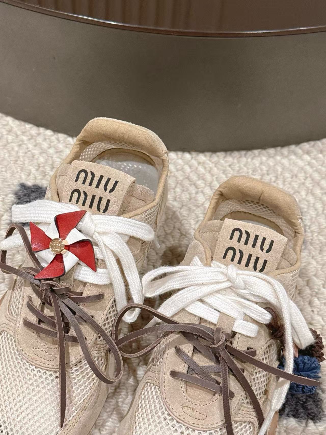 M1UM1U新作高品質中空アウト カジュアルシューズ【50％割引+送料無料】