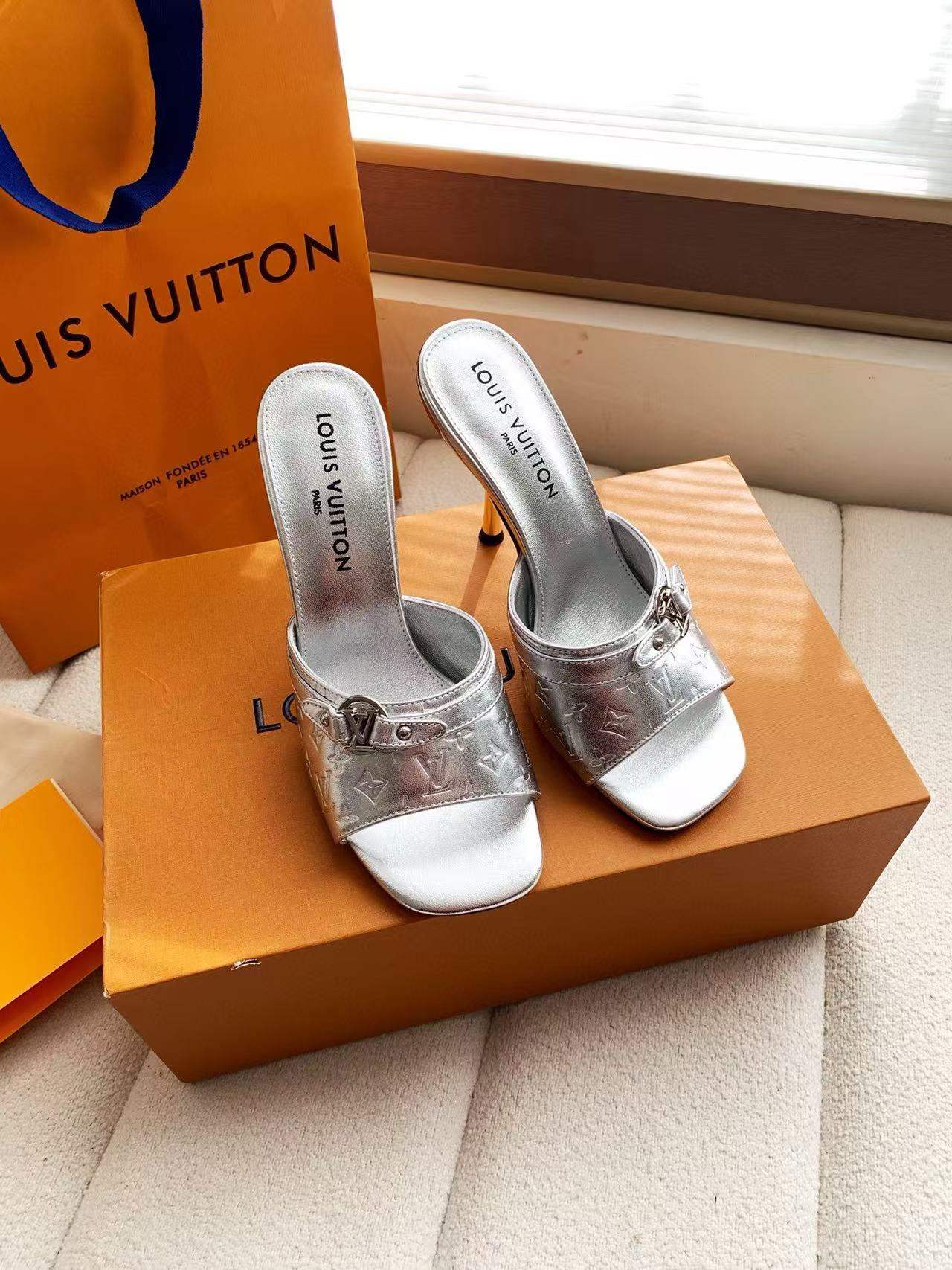 LVの高品質牛革プリントハイヒール【50％割引+送料無料】