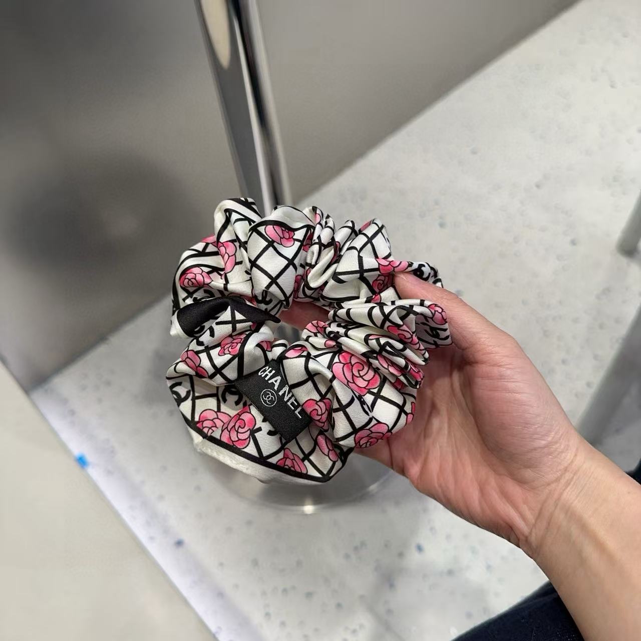 CHANE1 プリントヘアタイ【50％割引+送料無料】