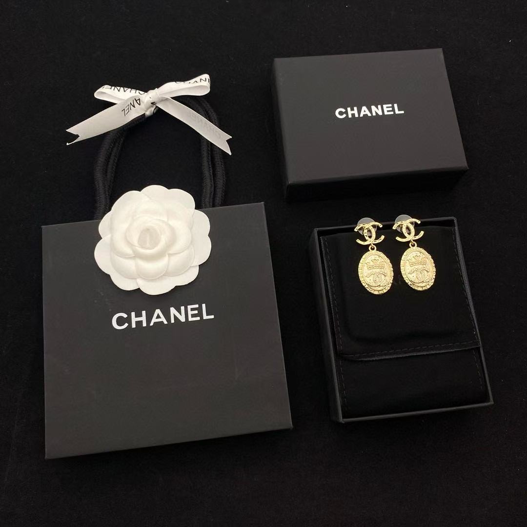 CHANE1 ダブルC ラウンドスタッドピアス【50％割引+送料無料】