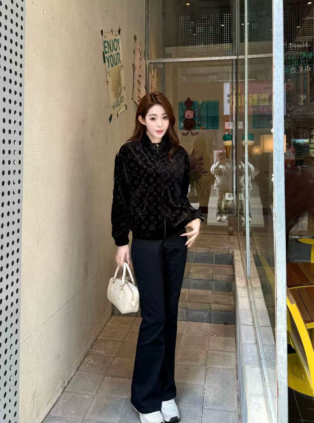 LVプリントベルベットコート【50％割引+送料無料】