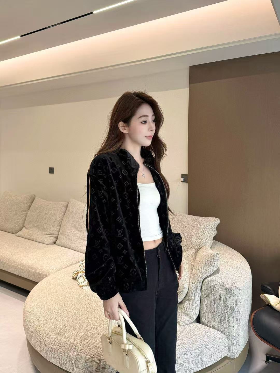 LVプリントベルベットコート【50％割引+送料無料】