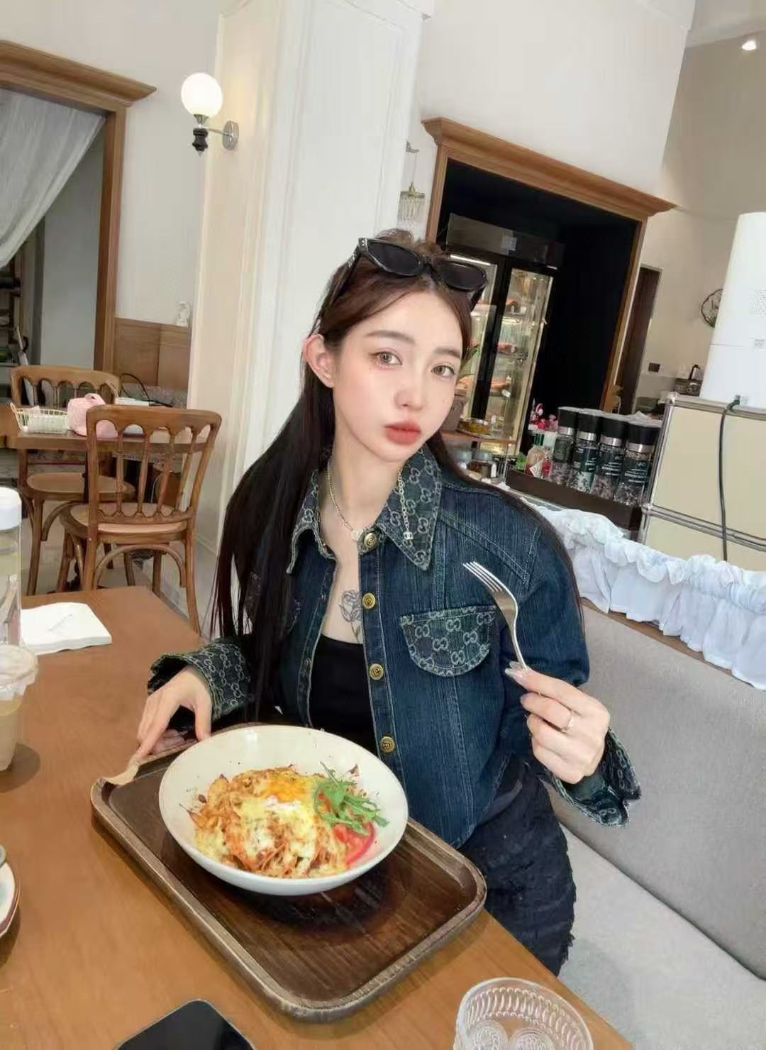 DIORのラペルウォッシュデニムショートジャケット【50％割引+送料無料】