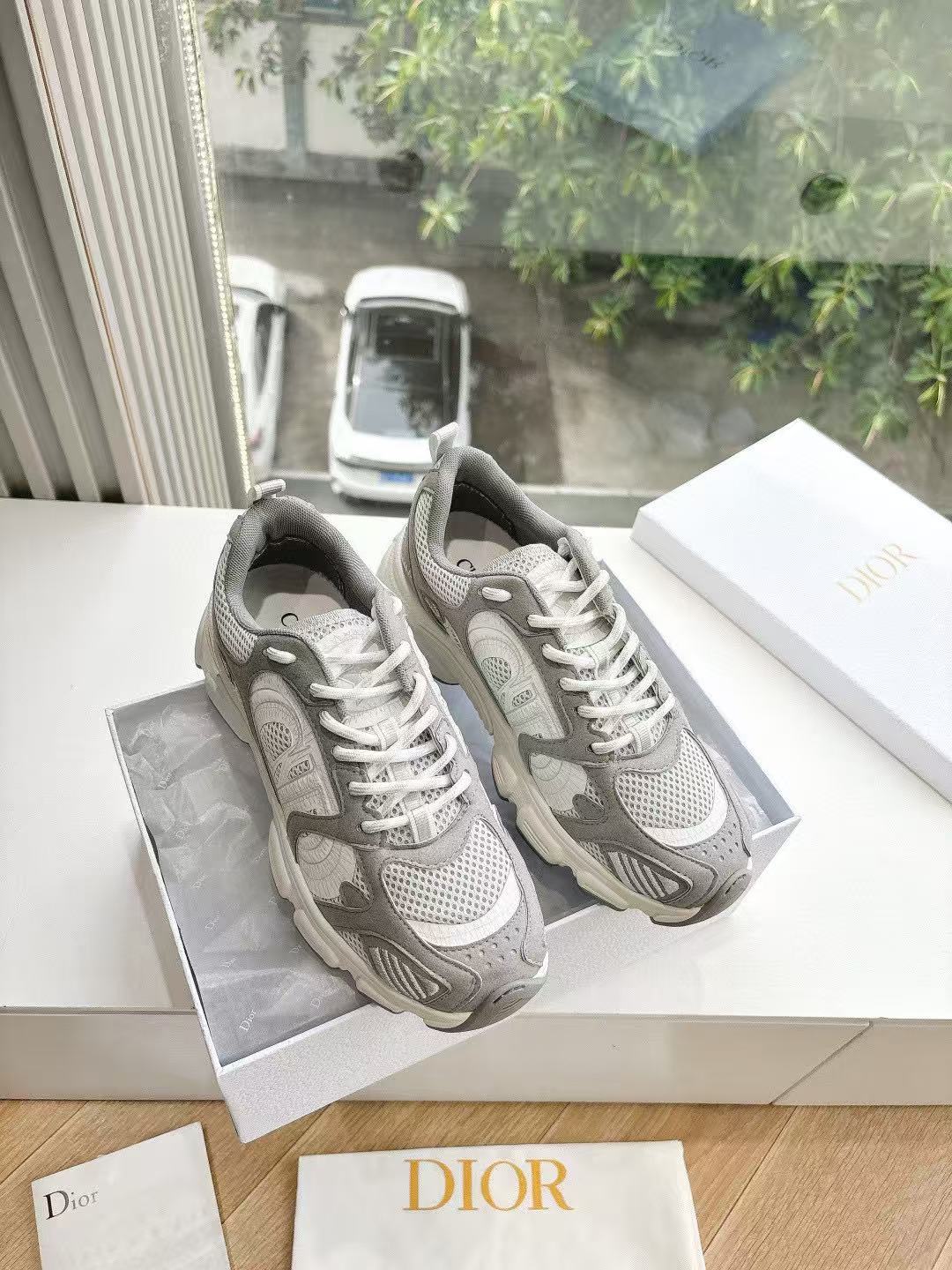 DIORの高品質CDレターカジュアルシューズ【50％割引+送料無料】