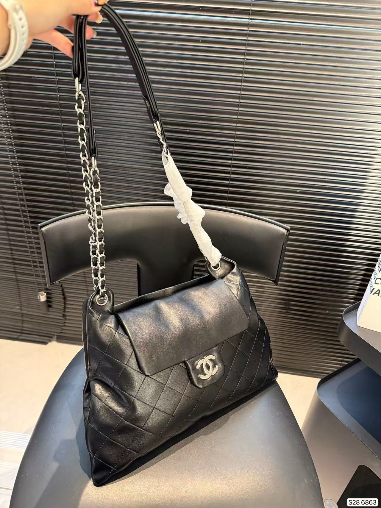 CHANE1 ラムスキンチェーンバッグ【50％割引+送料無料】