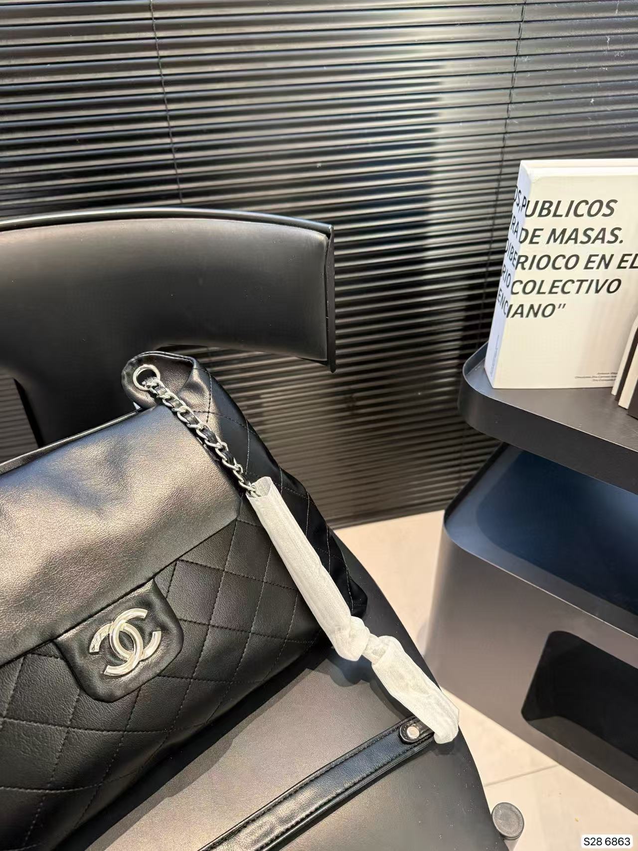 CHANE1 ラムスキンチェーンバッグ【50％割引+送料無料】