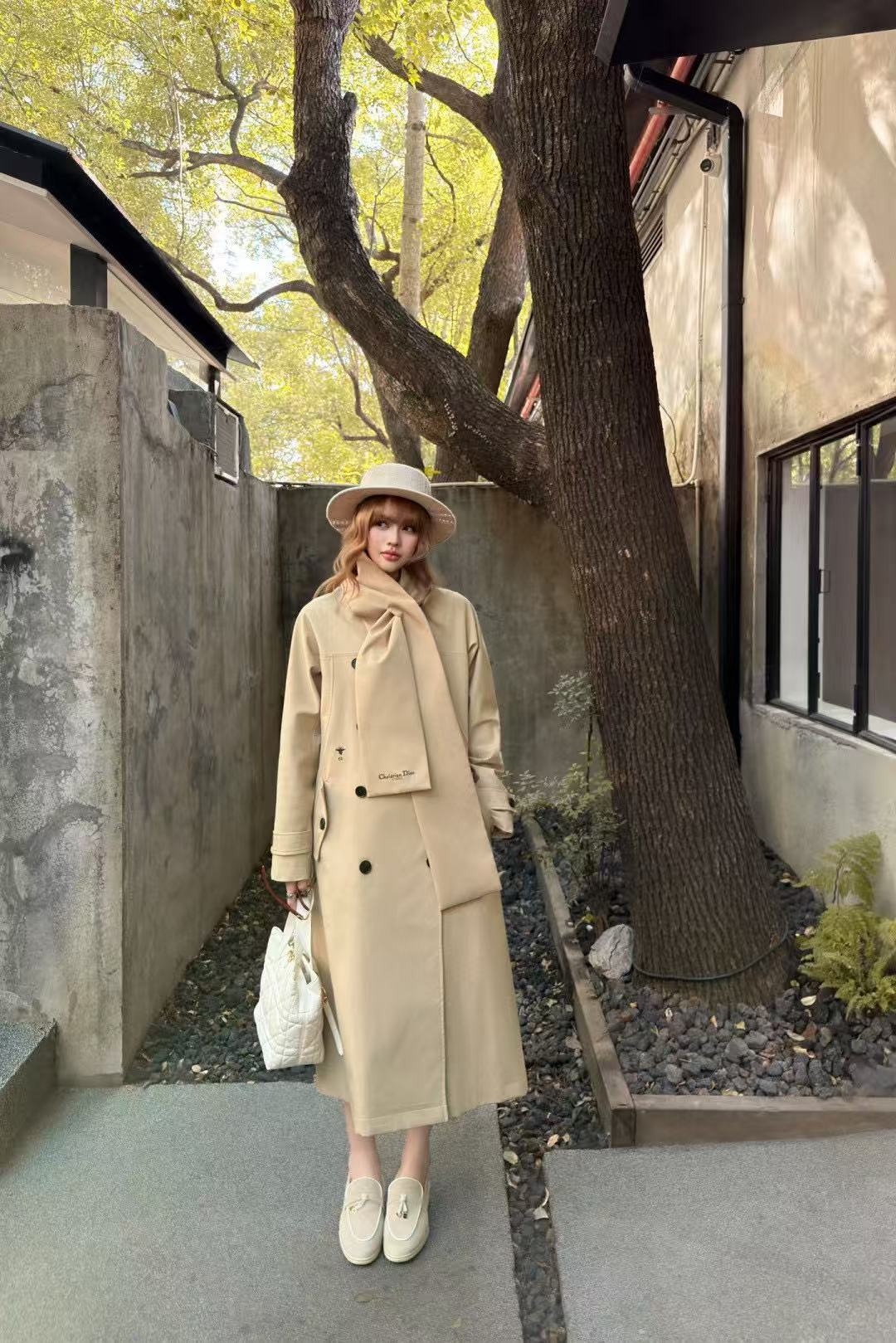 DIORのダブルブレストコート＋スカーフ【50％割引+送料無料】