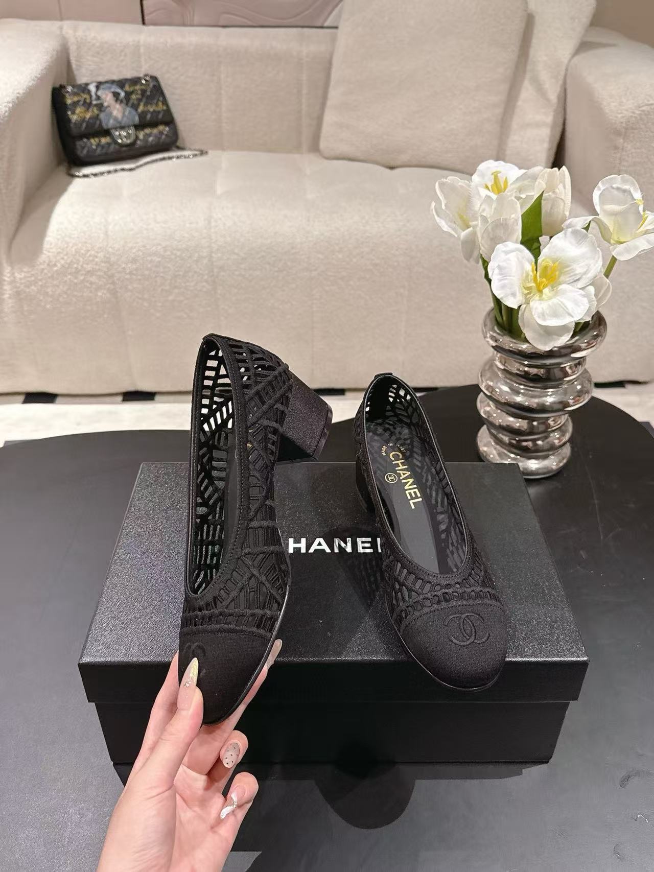 CHANE1 高品質ダブルC 中空ローヒールシューズ【50％割引+送料無料】