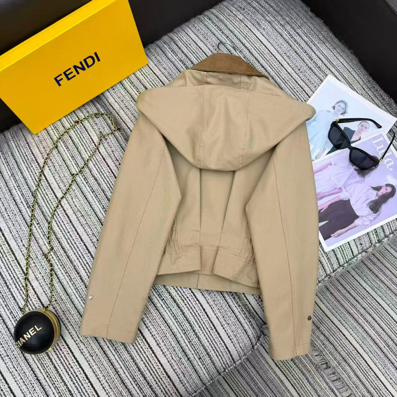 FEND1 フード付きトレンチコート ショートジャケット【50％割引+送料無料】