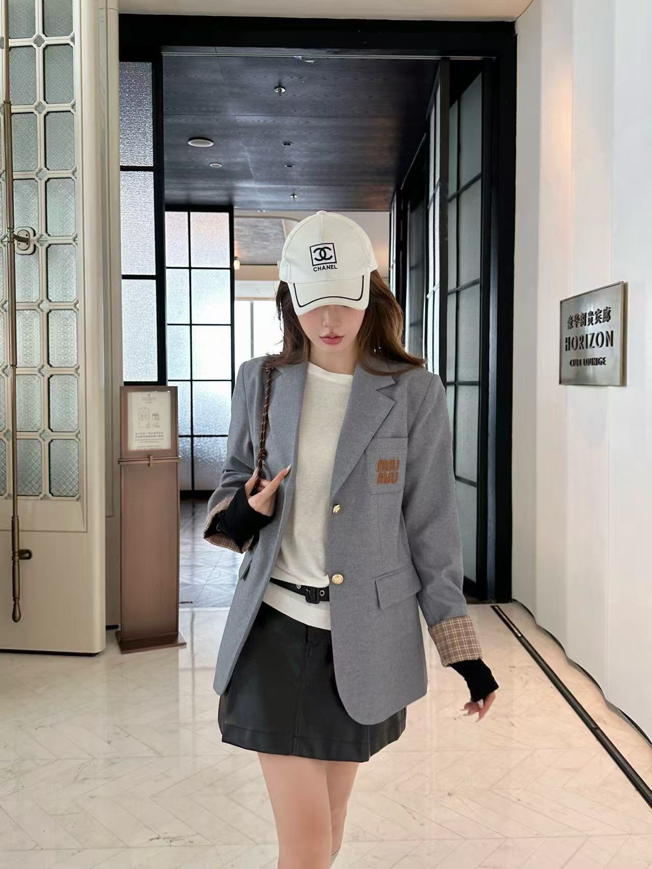 M1UM1U ミニマリスト レター スーツ ジャケット【50％割引+送料無料】