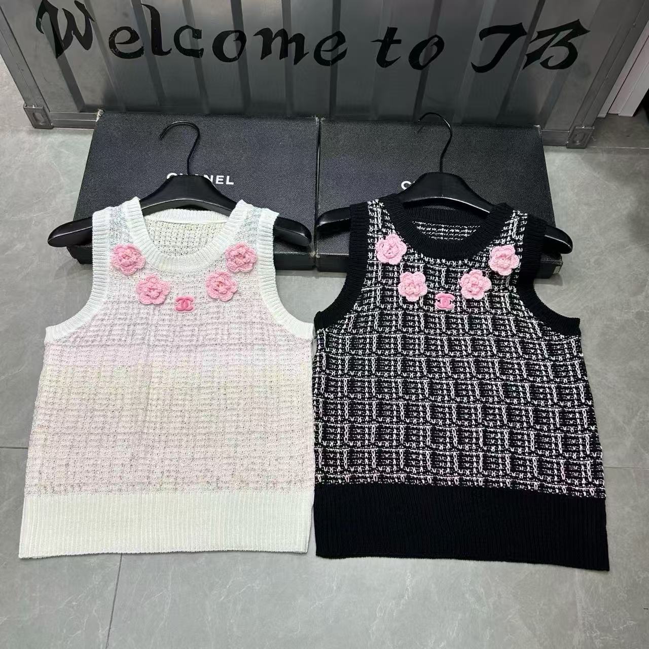 CHANE1 フローラルダブルCウールベスト【50％割引+送料無料】