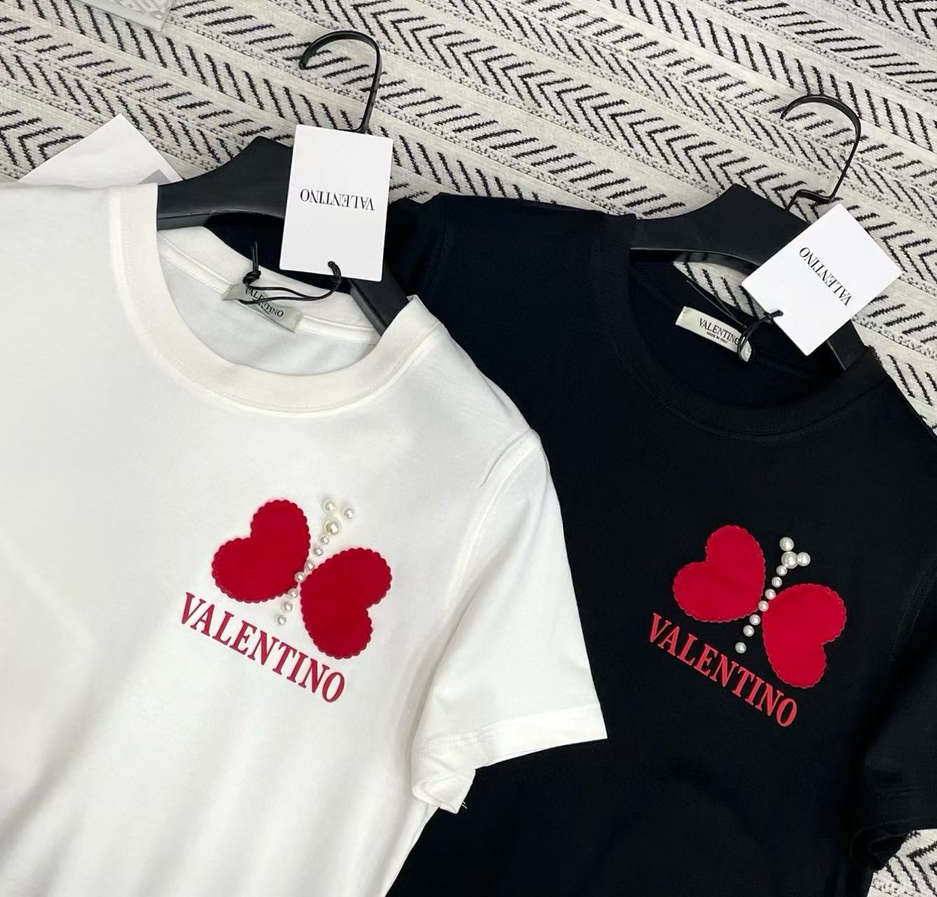 VALENT1NO ボウレターTシャツ【50％割引+送料無料】