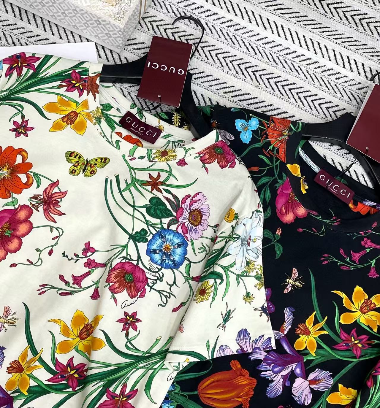 GUCC1 オールオーバープリントTシャツ【50％割引+送料無料】