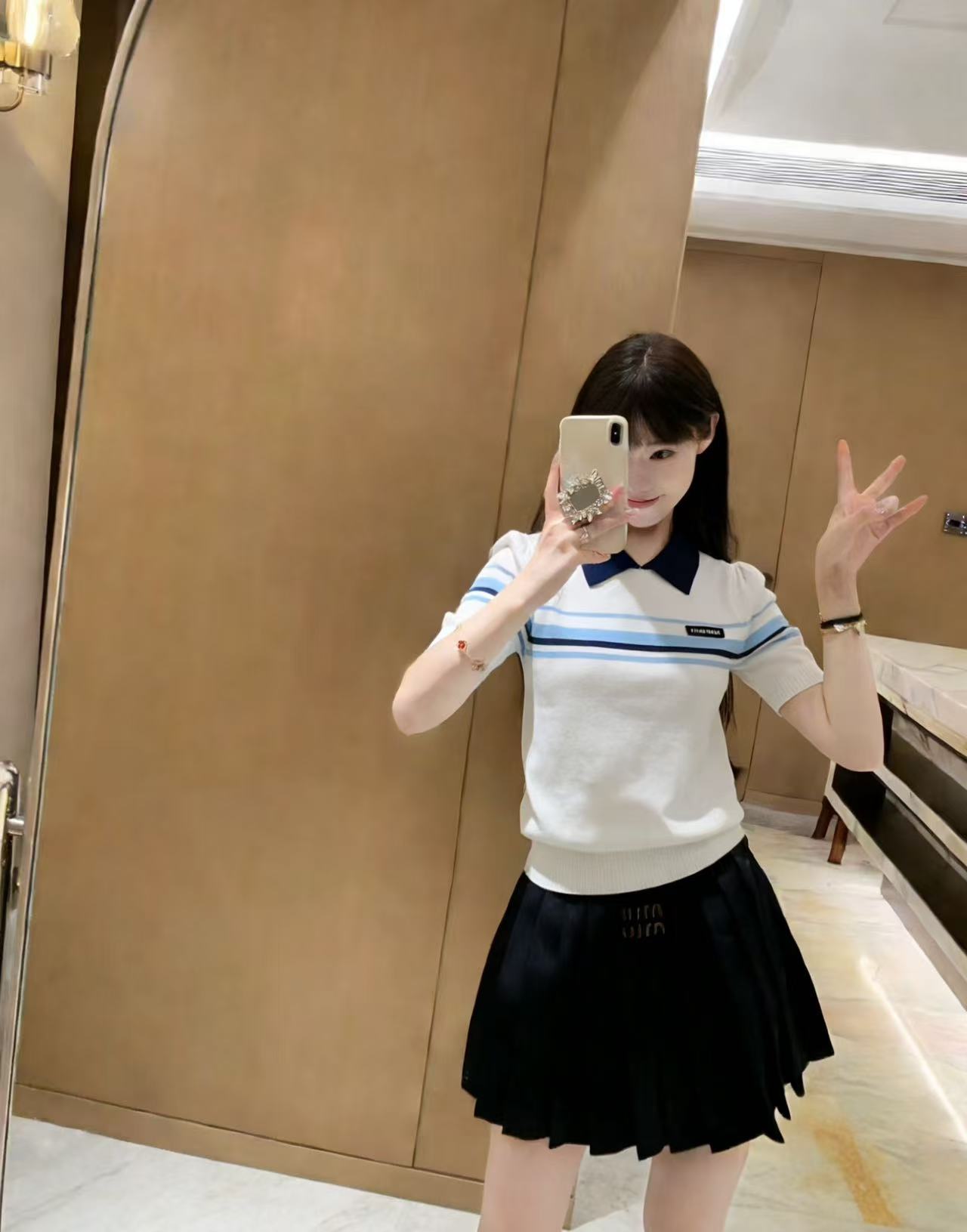 M1UM1U 襟付きウール半袖セーター【50％割引+送料無料】