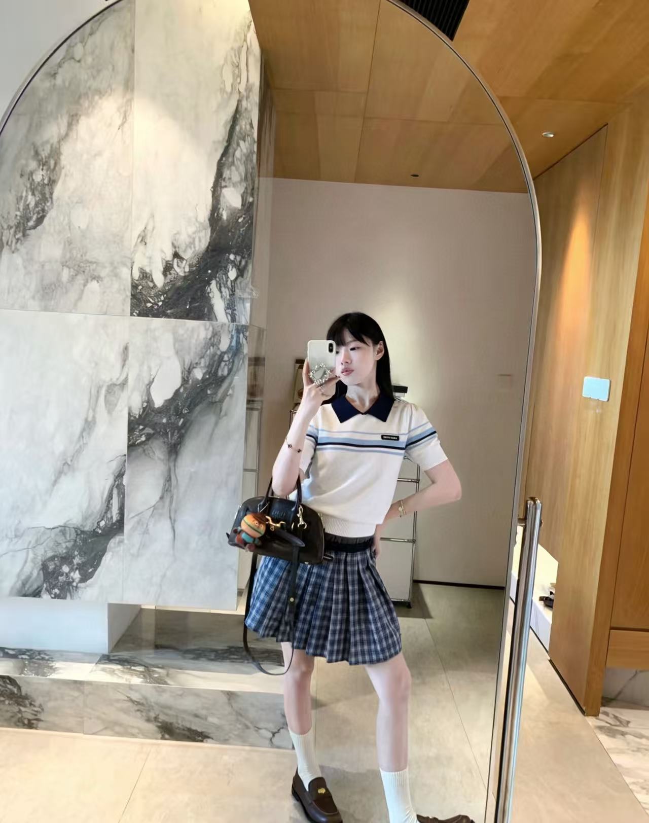 M1UM1U 襟付きウール半袖セーター【50％割引+送料無料】