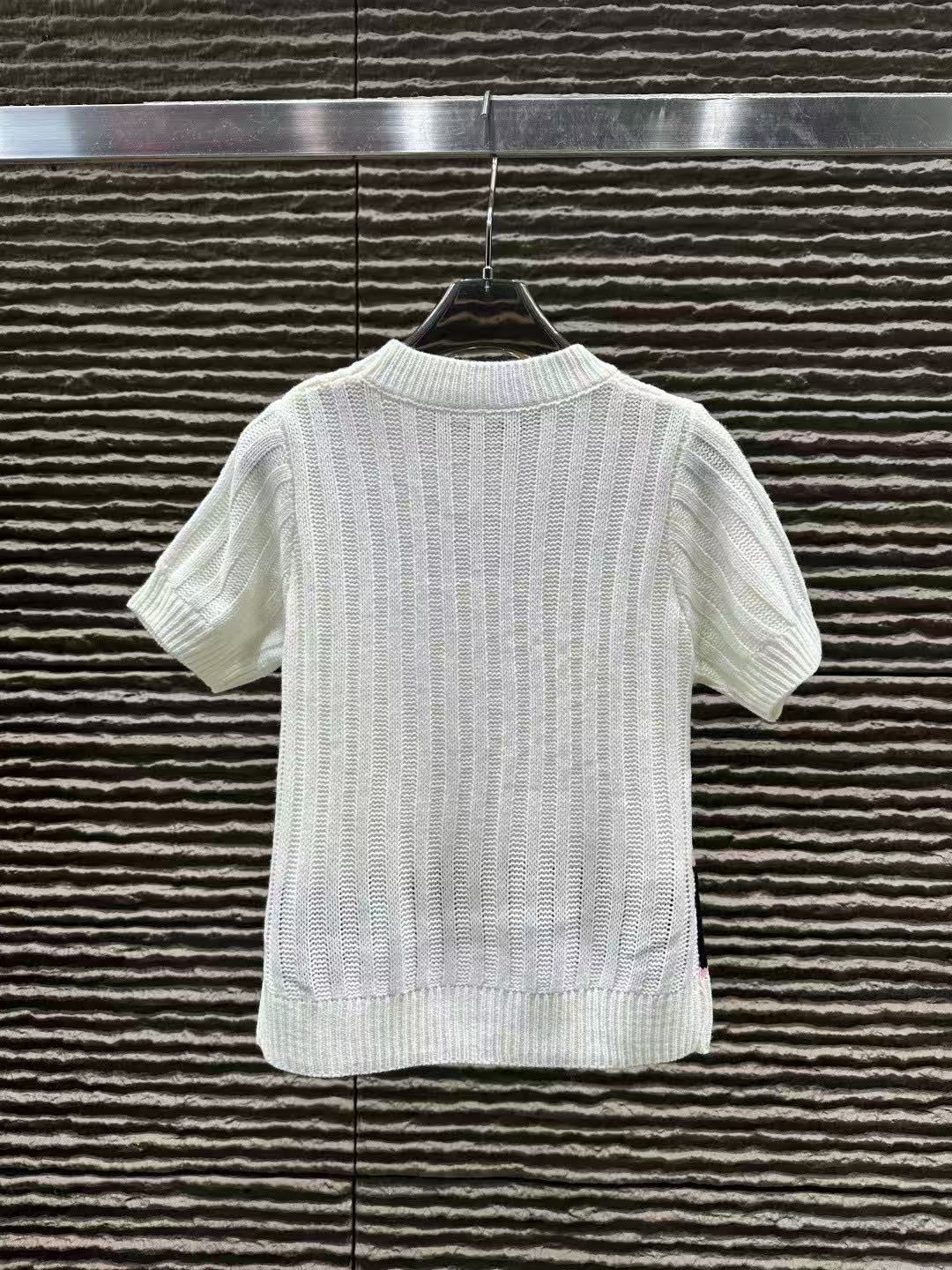 CHANE1 ダブルCレターウールセーター【50％割引+送料無料】