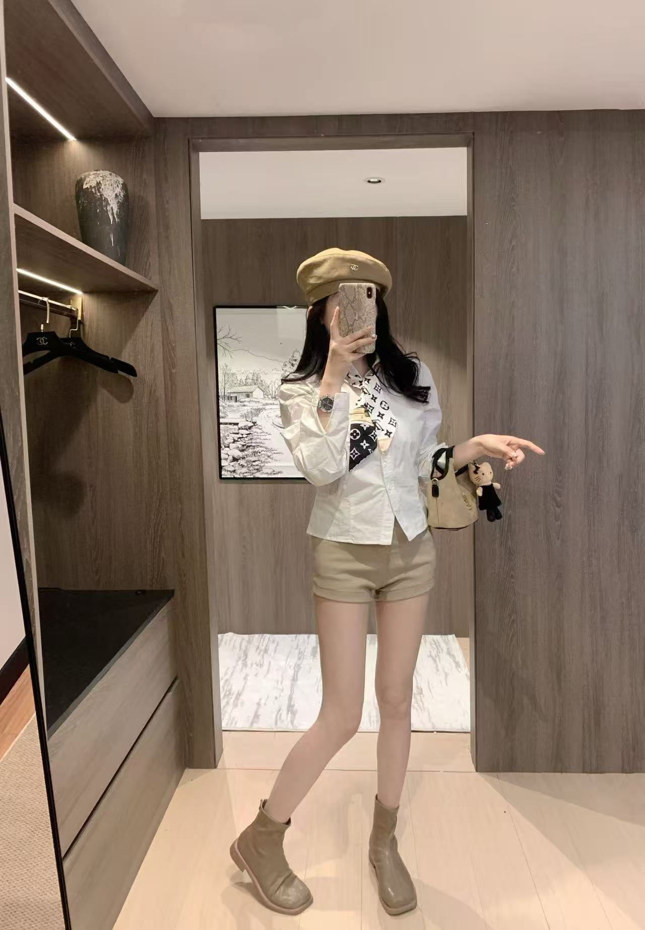 LVリボンシャツ【50％割引+送料無料】