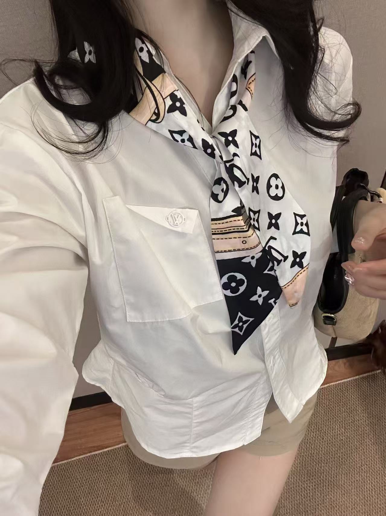 LVリボンシャツ【50％割引+送料無料】