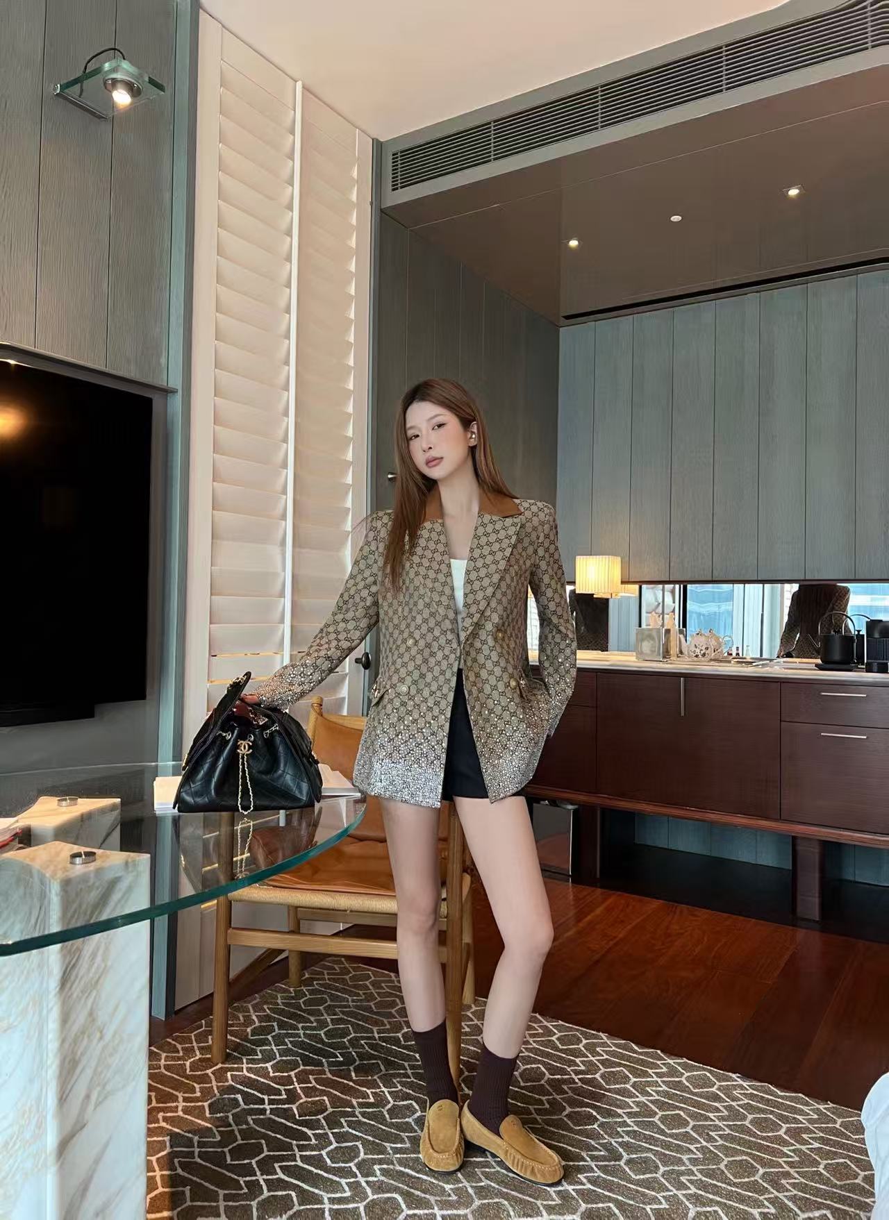 GUCC1 ジャカードラペルスーツジャケット【50％割引+送料無料】