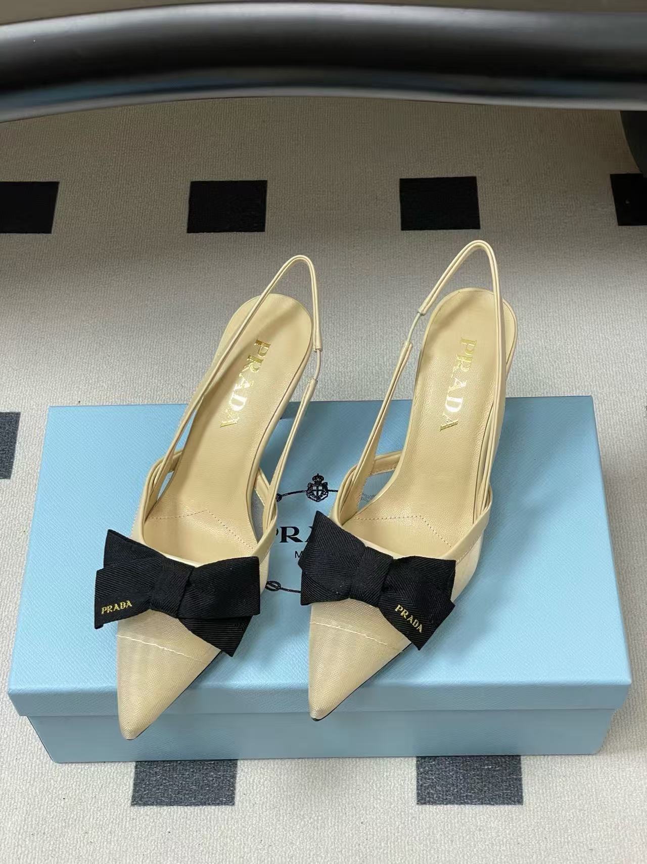 CHANE1 高品質 ボウタイ ポインテッドトゥ オープンバックサンダル【50％割引+送料無料】